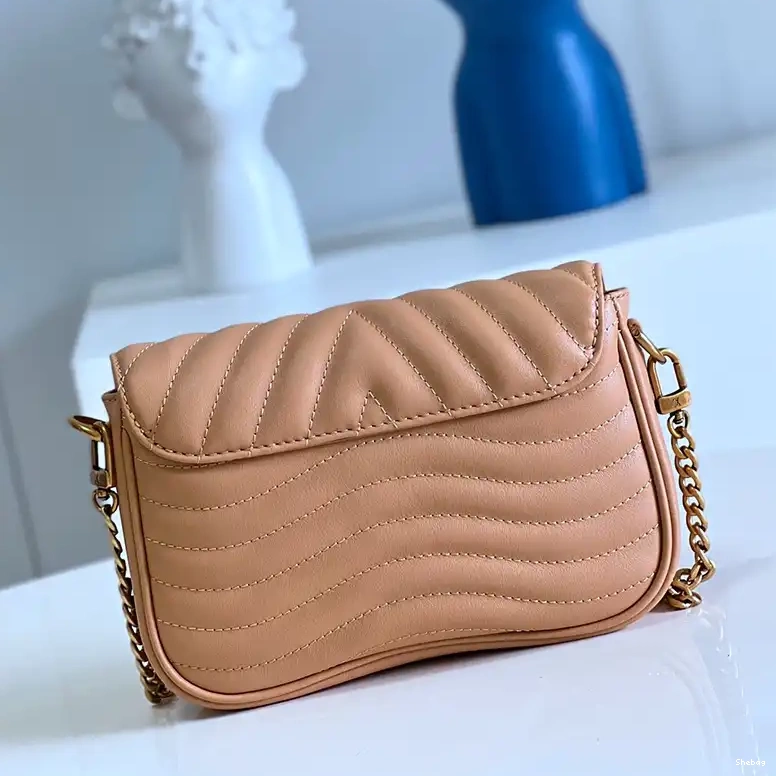 2408YA0094 LV Bags 0531